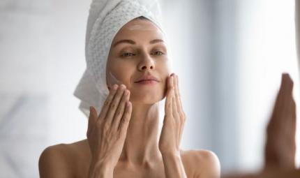 Skincare routine per una pelle del viso perfetta