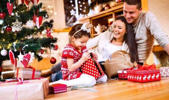 Immagini Di Bimbi A Natale.Natale I Consigli Per Festivita A Misura Di Bimbo