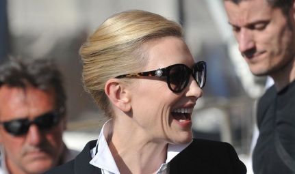 Cate Blanchett: al sole sempre con gli occhiali scuri