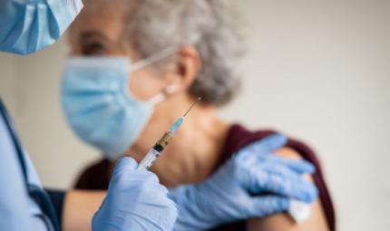 Approvato in Italia il nuovo vaccino contro il coronavirus